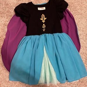Taylor Joelle Anna play dress